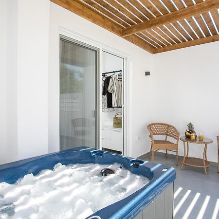 Calma Luxury Studios & Suites Faliraki Eksteriør bilde