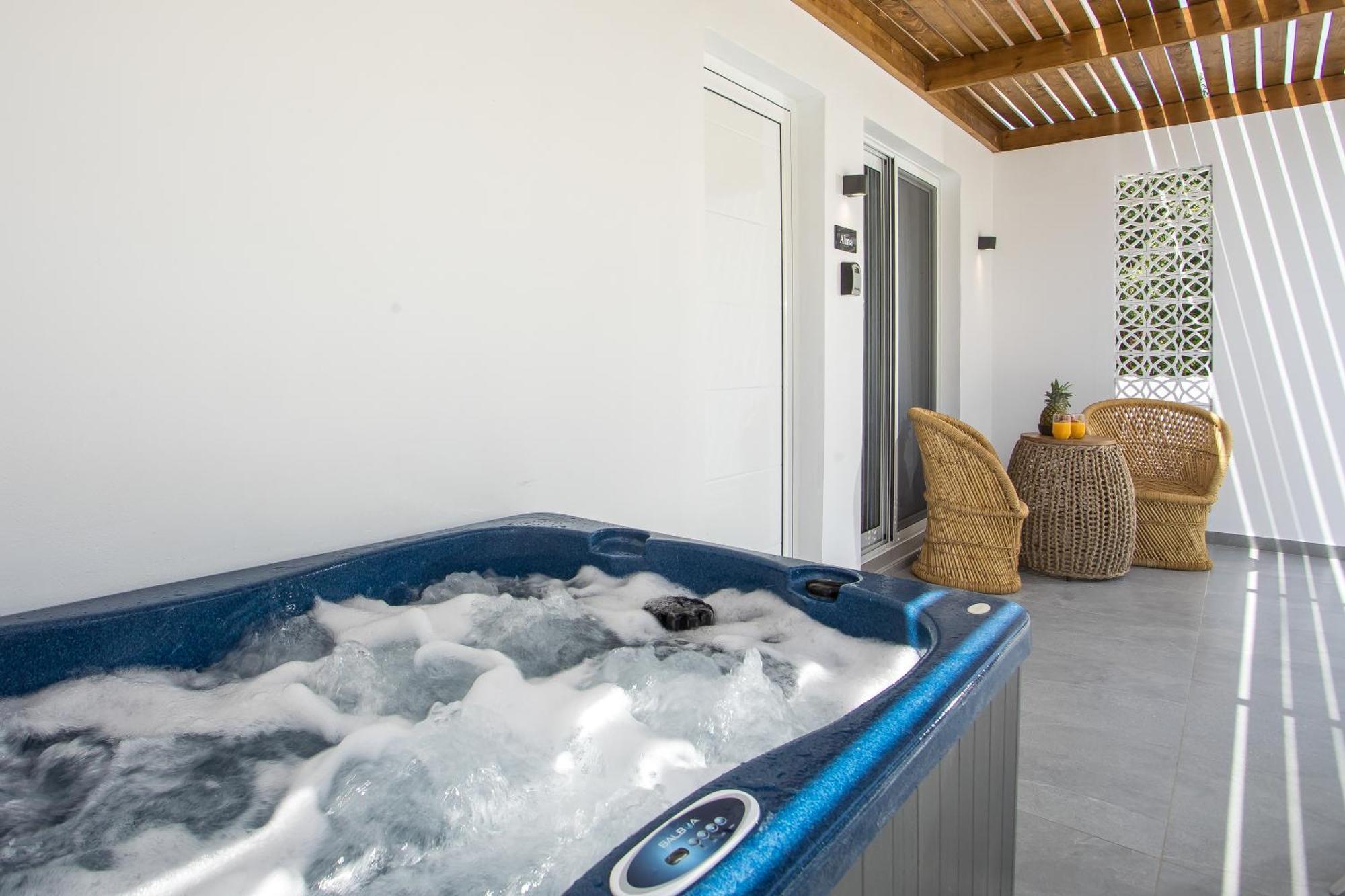 Calma Luxury Studios & Suites Faliraki Eksteriør bilde