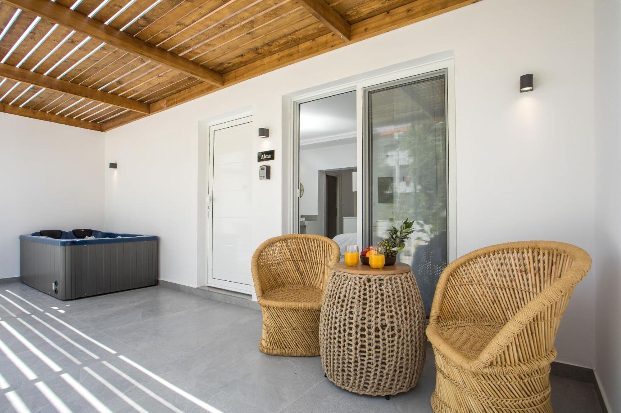 Calma Luxury Studios & Suites Faliraki Eksteriør bilde