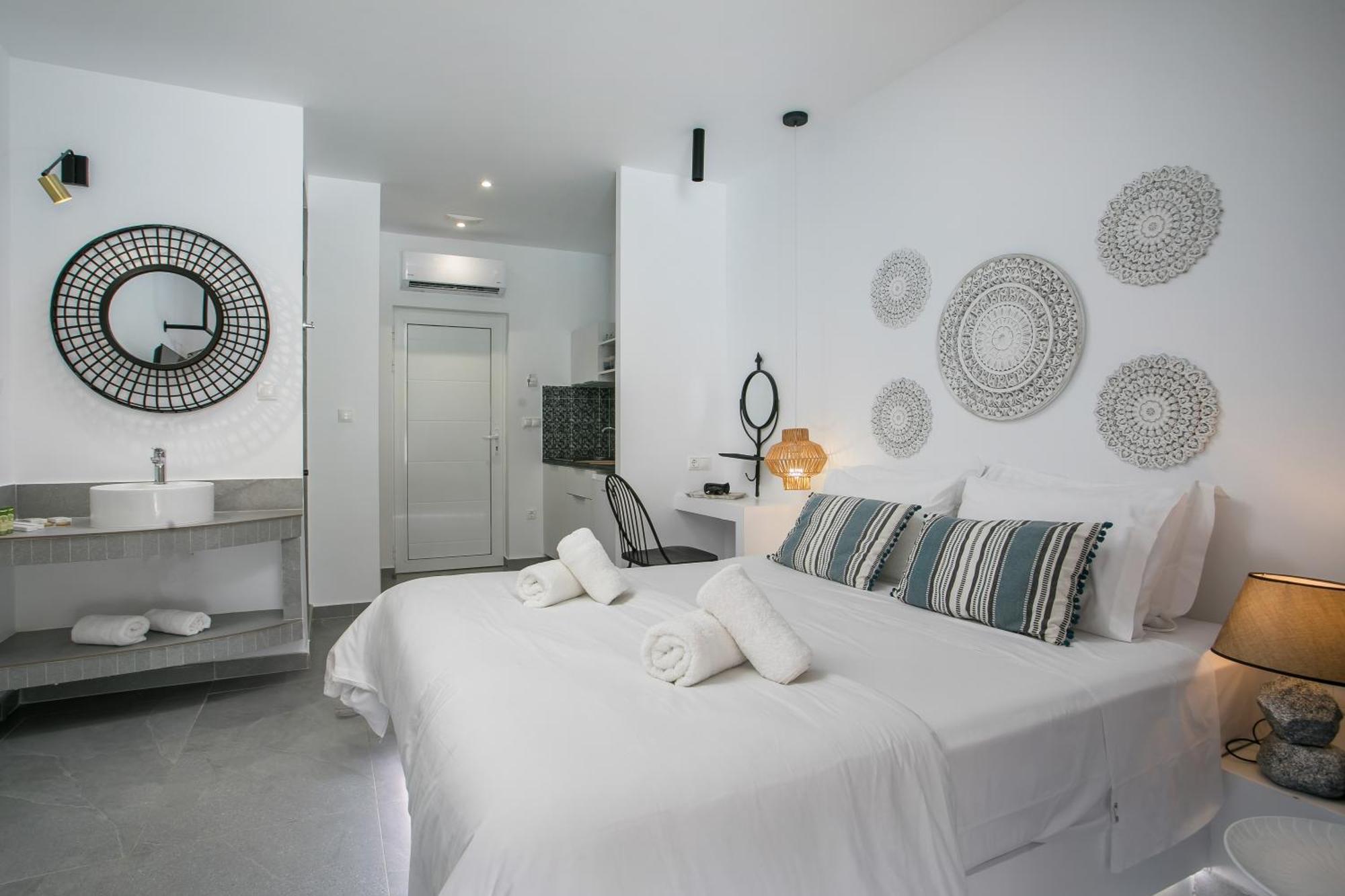 Calma Luxury Studios & Suites Faliraki Eksteriør bilde