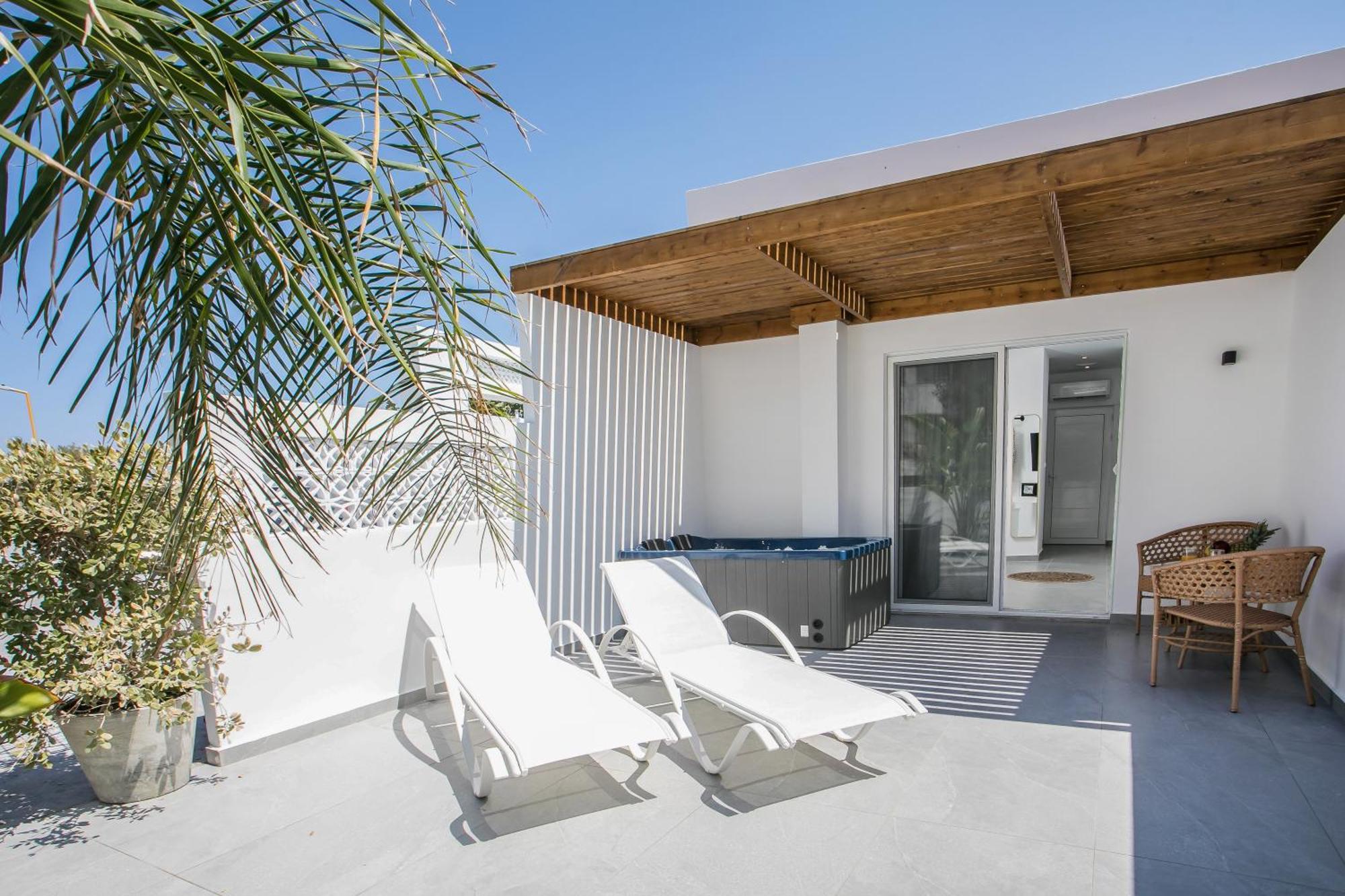 Calma Luxury Studios & Suites Faliraki Eksteriør bilde